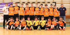 Calificare la turneul semifinal pentru juniorii 2 de la Academia de Handbal Minaur