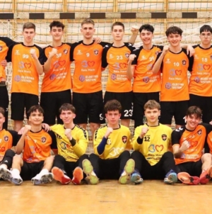Calificare la turneul semifinal pentru juniorii 2 de la Academia de Handbal Minaur