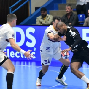 Minaur n-are voie să facă pași greșiți cu “U” Cluj