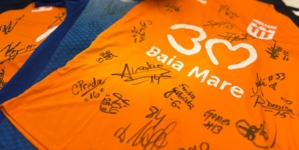 S-au stabilit câștigătorii tricourilor și mingilor semnate de sportivii de la CS Minaur, după a patra extragere din campania „Hai cu busul!”