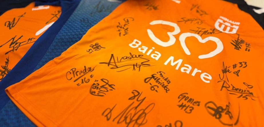 S-au stabilit câștigătorii tricourilor și mingilor semnate de sportivii de la CS Minaur, după a patra extragere din campania „Hai cu busul!”