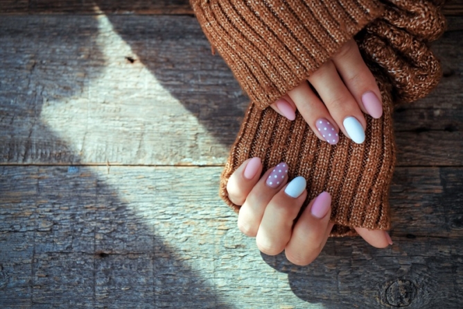 Modele de unghii cu oja semipermanenta: X modele preferate