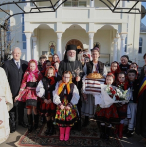 Preasfințitul Părinte Iustin s-a aflat în mijlocul credincioșilor de la Catedrala „Duminica Tuturor Sfinților” din localitatea Negrești-Oaș