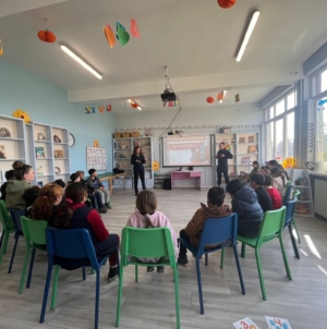 Penitenciarul Baia Mare a derulat o activitate preventivă și educativă, dedicată copiilor din medii defavorizate