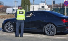 Maramureșean prins de polițiștii de frontieră conducând fără permis