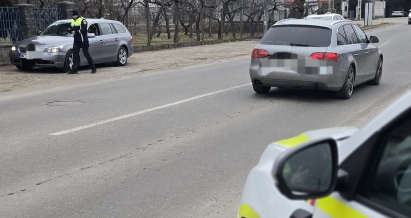 37 de amenzi date de polițiștii sigheteni în două ore