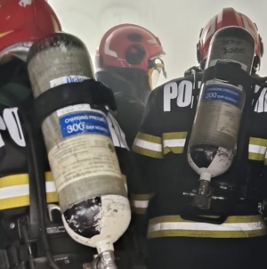 Incendiu la un imobil de pe bd. Republicii din Baia Mare