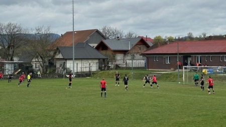 Două egaluri în cele trei meciuri din prima etapă a play-off-ului Ligii 4