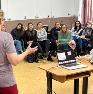 Stagiu de pregătire pentru acordarea primului ajutor, dedicat personalului didactic din Poienile de sub Munte