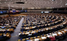 Parlamentul European adoptă măsuri mai dure privind imigrația