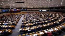 Parlamentul European adoptă măsuri mai dure privind imigrația