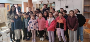 Educație pentru siguranța personală și respectarea regulilor de circulație pe înțelesul copiilor, la Centrul Rivulus Pueris din Baia Mare