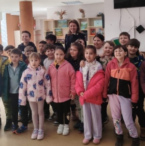 Educație pentru siguranța personală și respectarea regulilor de circulație pe înțelesul copiilor, la Centrul Rivulus Pueris din Baia Mare