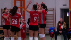 Echipa de volei U13 a CSM Sighet, calificare la Turneul semifinal 2 cu victorii pe linie și fără vreun set pierdut