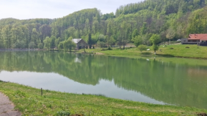 Lacul Nistru, populat cu crap înaintea concursului de pescuit din weekend