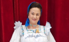 Iuliana Maria Dragoș, managerul Ansamblului Folcloric Național „Transilvania”, își serbează ziua de naștere