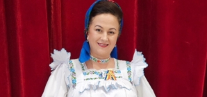 Iuliana Maria Dragoș, managerul Ansamblului Folcloric Național „Transilvania”, își serbează ziua de naștere