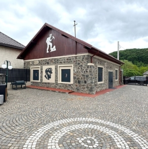 Muzeul Tărnița din Băița marchează un an de la inaugurare printr-un eveniment special