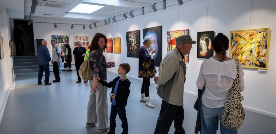 În 5 mai: Colonia Pictorilor celebrează „Ziua Artistului Plastic Băimărean” și 130 de ani de la înființarea învățământului artistic alternativ la Baia Mare