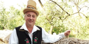 Artistul Vasile Pop a primit titlul de Cetățean de Onoare al comunei Boiu Mare