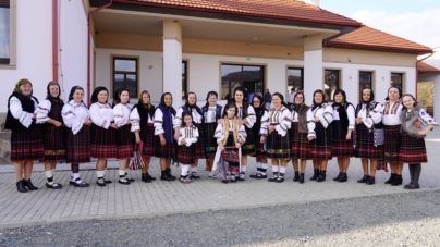 Adela Șanta și Grupul Tradițional „Zestrea” din Rogoz vor susține momente de suflet la hramul Parohiei Ortodoxe Figueres din Spania