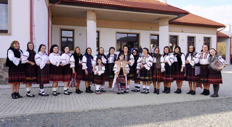 Adela Șanta și Grupul Tradițional „Zestrea” din Rogoz vor susține momente de suflet la hramul Parohiei Ortodoxe Figueres din Spania