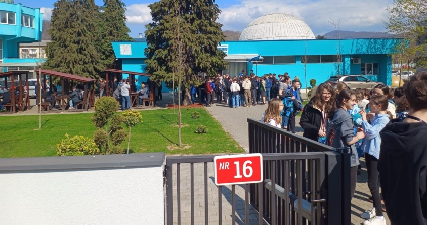 În „Școala Altfel”: Peste 2.500 de vizitatori la Planetariul din Baia Mare