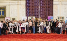 Lucrări ale elevilor de la Palatul Copiilor Baia Mare, expuse la Palatul Parlamentului din București