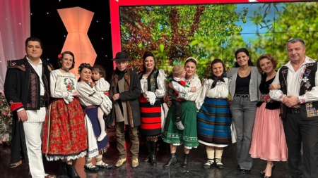 „Tezaur Folcloric”: Moment aniversar de suflet pentru Iuliana Maria Dragoș, managerul Ansamblului Folcloric Național „Transilvania”