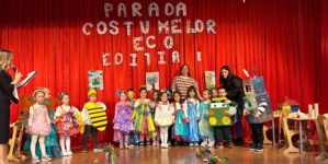 Creativitate și responsabilitate la Tăuții Măgherăuș: Parada costumelor eco, la prima ediție județeană