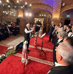 „Din suflet de creștin”: Concertul de pricesne și muzică religioasă de la Catedrala Episcopală Baia Mare a adus emoție și bucurie credincioșilor