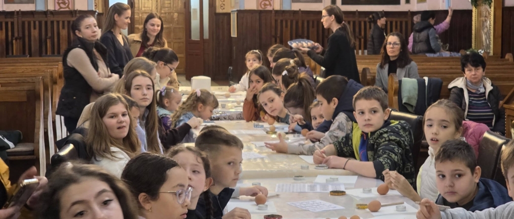 Atelier de încondeiat ouă la Catedrala Istorică din Baia Mare