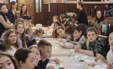 Atelier de încondeiat ouă la Catedrala Istorică din Baia Mare