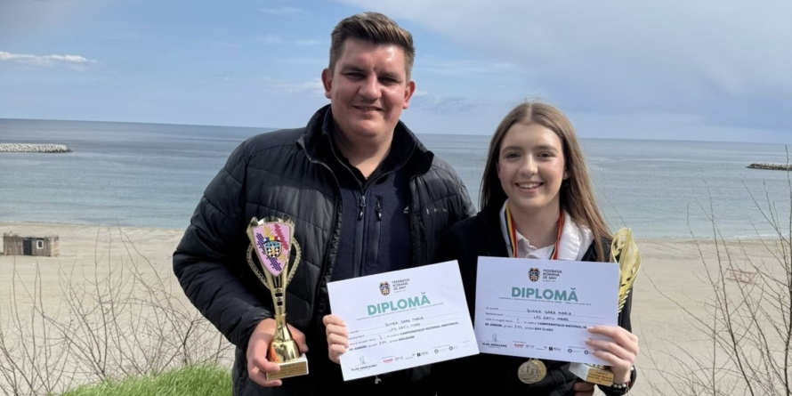 O nouă performanță atinsă de Sara Șunea la Campionatele Naționale – aur la șah clasic și argint la dezlegări