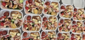 Ouă roșii, cozonac și pască pentru pacienții Spitalului de Pneumoftiziologie din Baia Mare