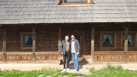 Ducu Bertzi, din nou la Giulești: discuții pentru ediția a IV-a a Festivalului „Pă Mara pă lângă Apă”