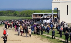 Lume multă la hramul Mănăstirii Măriuș