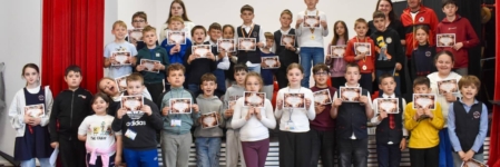„Puterea Gândului” – concursul de șah care a adus împreună zeci de copii din orașul Târgu Lăpuș