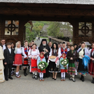 PS Părinte Iustin a târnosit biserica din incinta Muzeului Satului Baia Mare