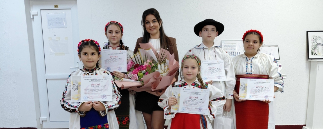 Micii artiști ai Casei de Cultură „Vasile Grigore Latiș” Târgu Lăpuș, pe podium la Concursul Interjudețean „Muzica Pentru Toți”