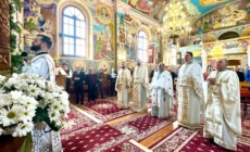 Părintele Arhimandrit Casian Filip a slujit în această duminică la Parohia Ortodoxă Cărbunari