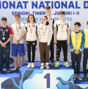 Sportivii Flykick Team Baia Mare s-au întors cu medalii de la Campionatul Național de înot seniori, tineret juniori I – II