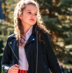 Daria Rus din Ciolt, locul I în cadrul Concursului Regional de Arte Vizuale „Pictați cu noi!”