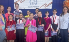 Sportivii Clubului DanceLight Studio Baia Mare au reușit zece finale și șase podiumuri la IDance Academy Festival