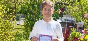 Premiu pentru un elev al Școlii Gimnaziale „Alexandru Ioan Cuza” Baia Mare la Concursul „SPEAK OUT”