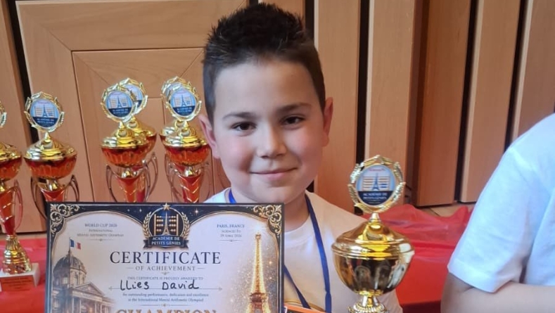 David Ilieș de la Școala „Nicolae Iorga” Baia Mare, campion la Olimpiada Internațională de Aritmetică Mentală din Paris