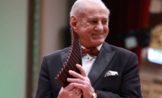 Astăzi, 6 aprilie, Gheorghe Zamfir împlinește 85 de ani