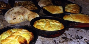 Muzeul Satului din Baia Mare îți pune la dispoziție cuptorul tradițional de Paști