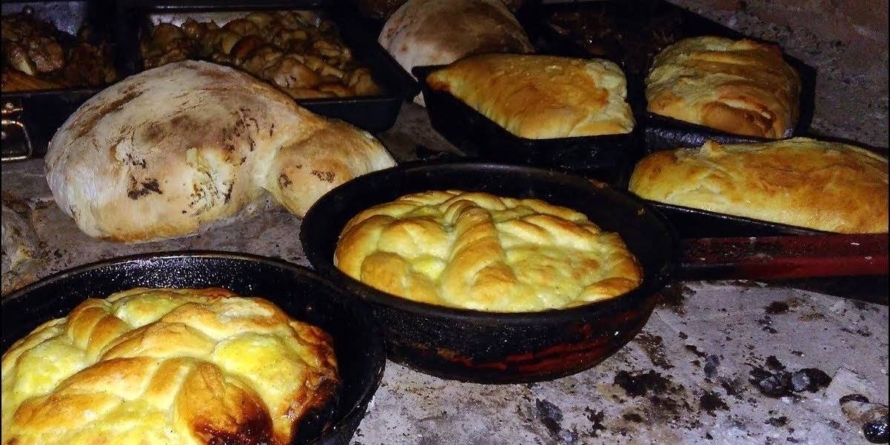 Muzeul Satului din Baia Mare îți pune la dispoziție cuptorul tradițional de Paști