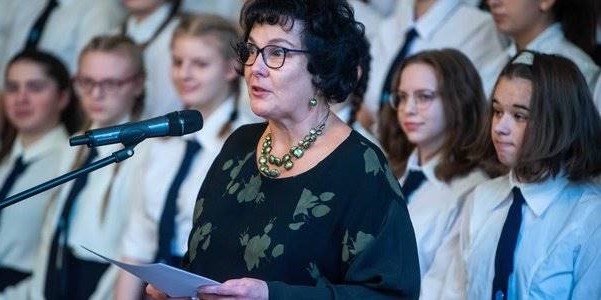 Discuții pe fond religios în Ungaria, după propunerea Ritei Rubovszky la conducerea educației